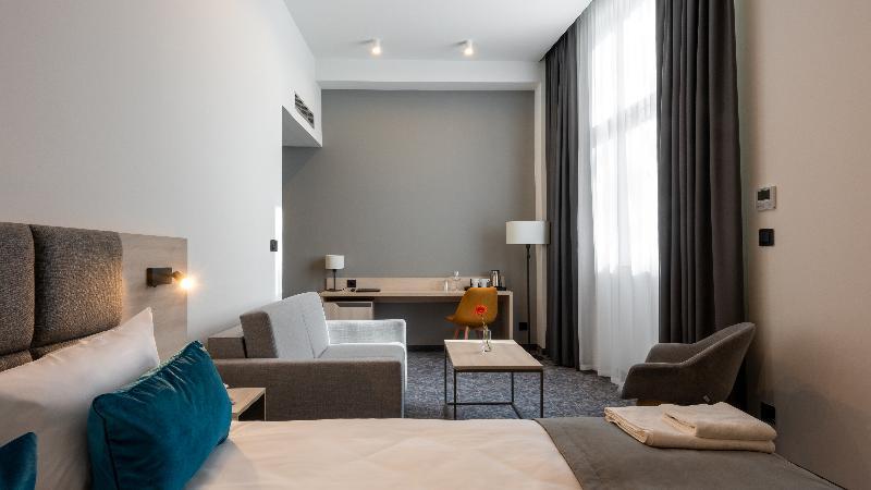 Korona Gold - Korona Hotel فروتسواف المظهر الخارجي الصورة